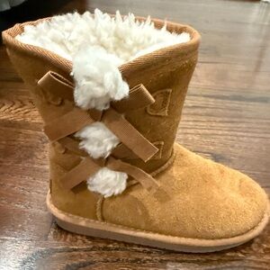 Koolaburra Tan Suede Boots with Bow Details